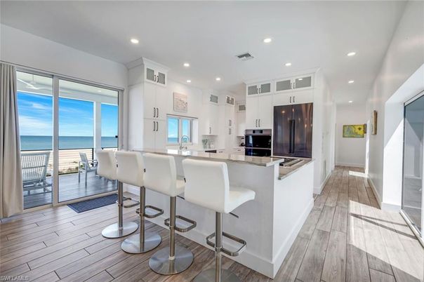 Interior, Kitchen, Recessed Lighting, Water, Wood Texture Flooring