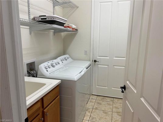 Interior, Washer