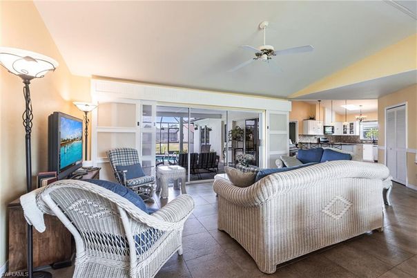 Interior, Kitchen, Living room