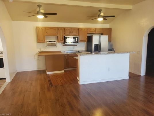 Interior, Kitchen, Wood Texture Flooring