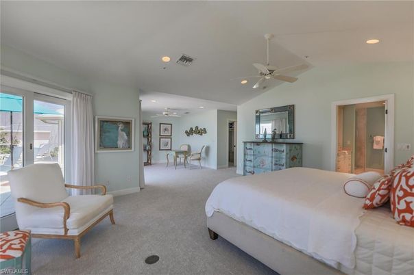 Bedroom, Dining room, Interior, Recessed Lighting