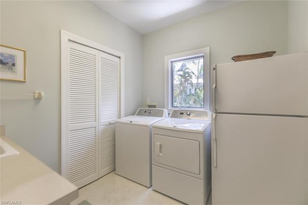 Interior, Utility Closets, Washer