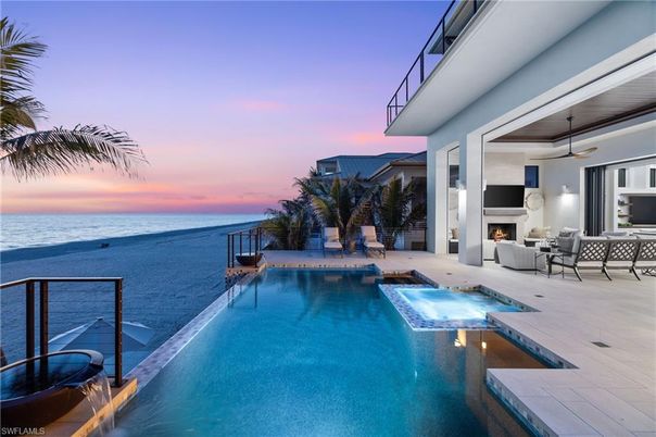Exterior, Fireplace, Pool, Water