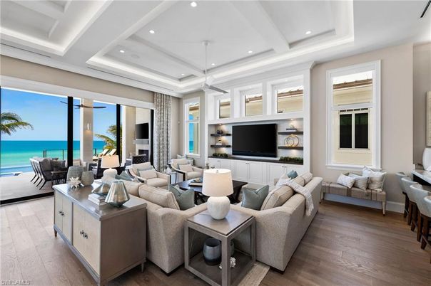 Interior, Living room, Recessed Lighting, Water, Wood Texture Flooring