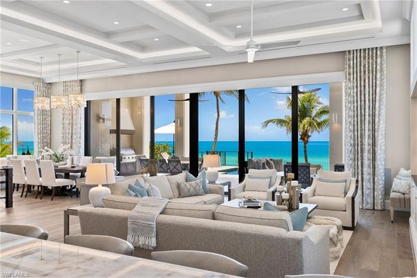 Dining room, Interior, Living room, Pendant Lights, Recessed Lighting, Water, Wood Texture Flooring
