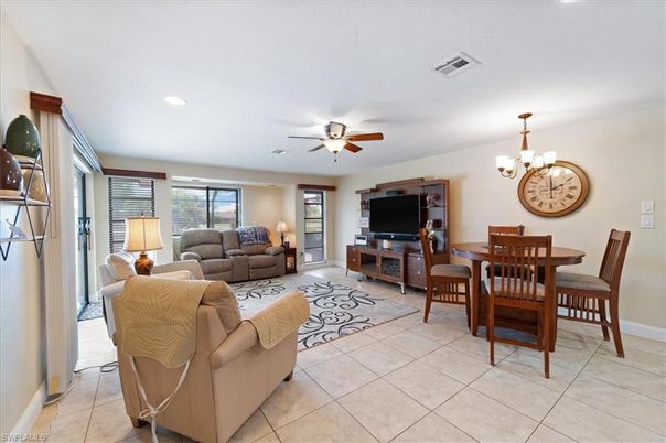 Chandelier, Dining room, Interior, Living room, Recessed Lighting