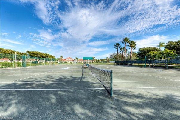 Exterior, Tennis Courts