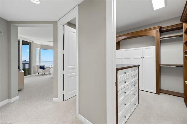 Interior, Recessed Lighting, Walk-in Closets