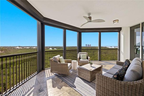 Interior, Living room, Sun Room