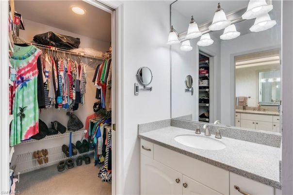 Bathroom, Interior, Recessed Lighting, Walk-in Closets