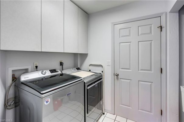Interior, Washer
