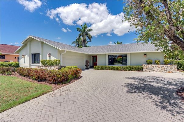 Attached, Backyard, Exterior, Facade, Ranch
