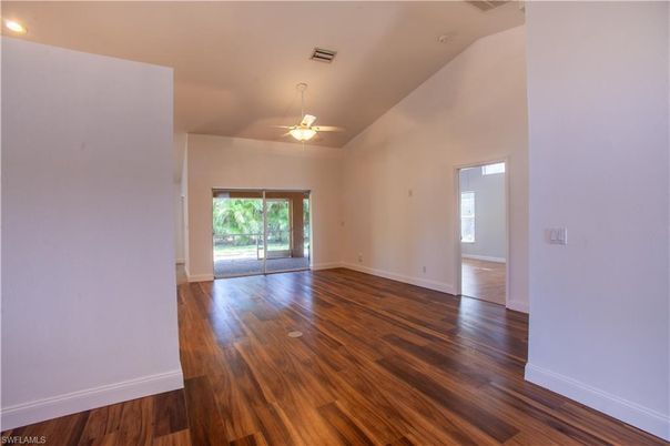 Empty room, Interior, Recessed Lighting, Wood Texture Flooring