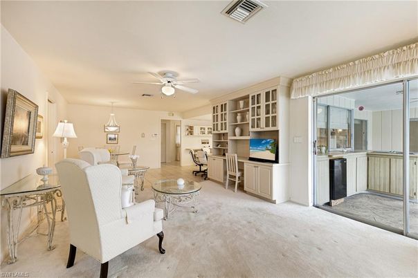Dining room, Interior, Living room, Wood Texture Flooring