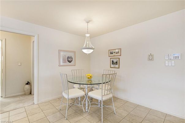 Dining room, Interior, Pendant Lights