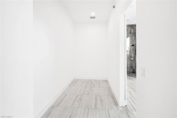 Interior, Recessed Lighting