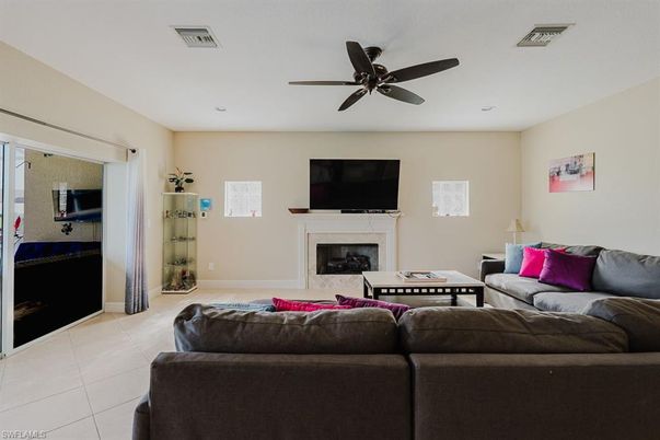 Fireplace, Interior, Living room, Recessed Lighting