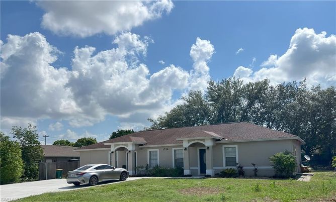 Attached, Backyard, Exterior, Facade, Ranch