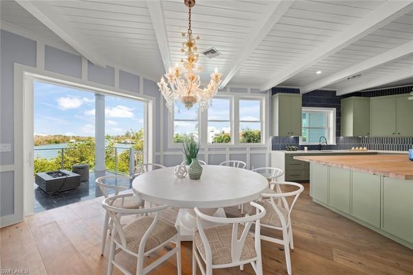 Chandelier, Dining room, Interior, Recessed Lighting, Water, Wood Texture Flooring