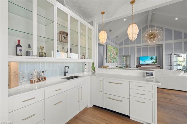 Interior, Kitchen, Living room, Pendant Lights, Recessed Lighting, Wood Texture Flooring