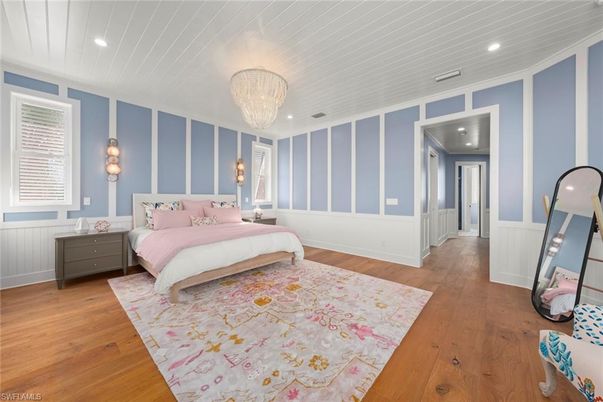 Bedroom, Chandelier, Interior, Recessed Lighting, Wood Texture Flooring