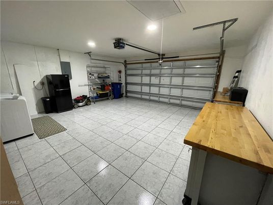 Garage, Interior, Recessed Lighting
