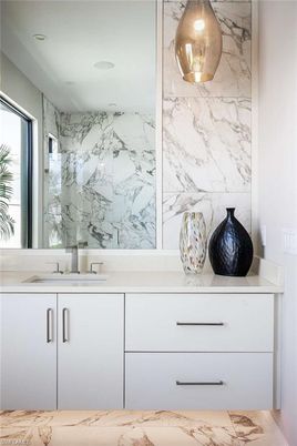 Bathroom, Interior, Marble Walls, Recessed Lighting