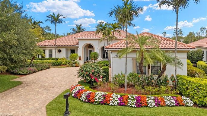 Backyard, Exterior, Facade, Mediterranean