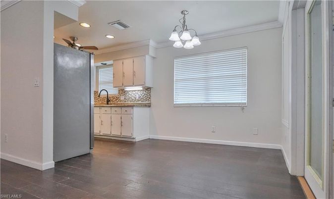 Chandelier, Interior, Kitchen, Recessed Lighting, Wood Texture Flooring