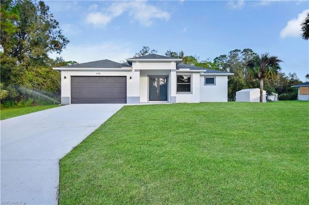 Attached, Backyard, Exterior, Facade, Ranch