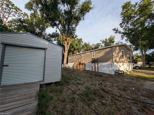 Backyard, Detached Garage, Exterior