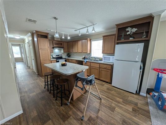 Interior, Kitchen, Stainless Steel Appliances, Wood Texture Flooring