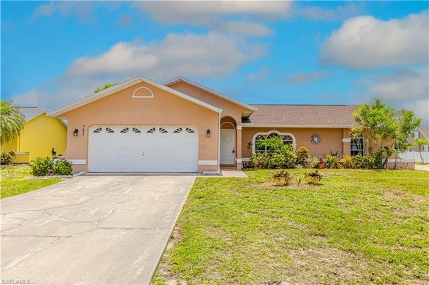 Attached, Backyard, Exterior, Facade, Ranch