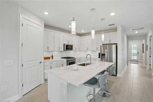 Interior, Kitchen, Pendant Lights, Recessed Lighting, Stainless Steel Appliances