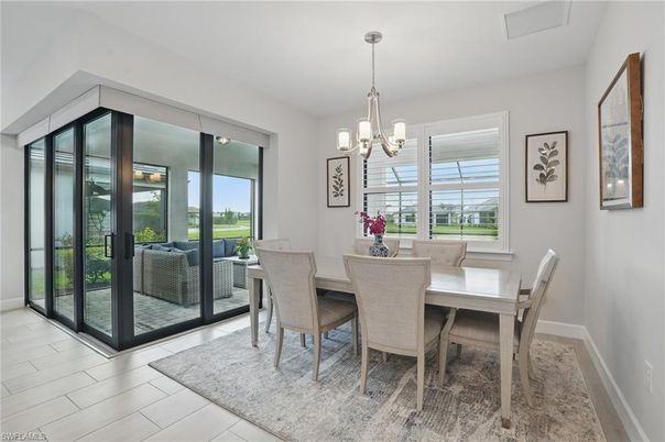 Chandelier, Dining room, Interior