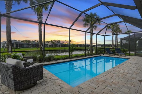 Glass Ceilings, Interior, Pool, Sun Room, Water