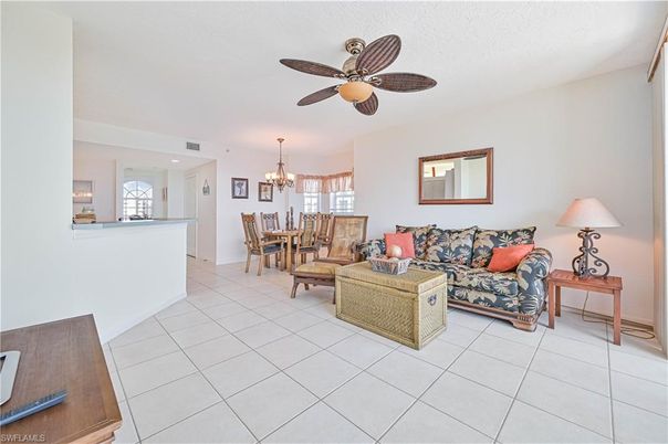 Chandelier, Dining room, Interior, Living room, Recessed Lighting