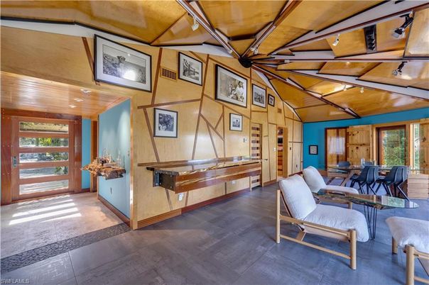 Dining room, Interior, Recessed Lighting, Wooden Ceilings, Wooden Walls