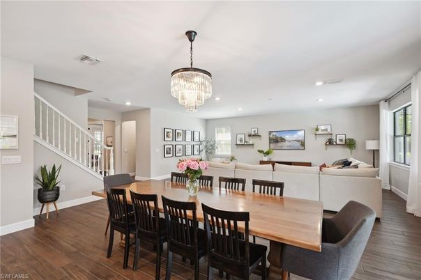 Chandelier, Dining room, Interior, Living room, Recessed Lighting, Wood Texture Flooring