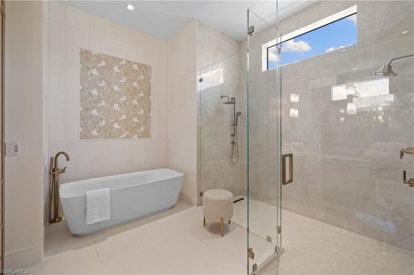 Bathroom, Free Standing Baths, Glass Shower, Interior, Recessed Lighting
