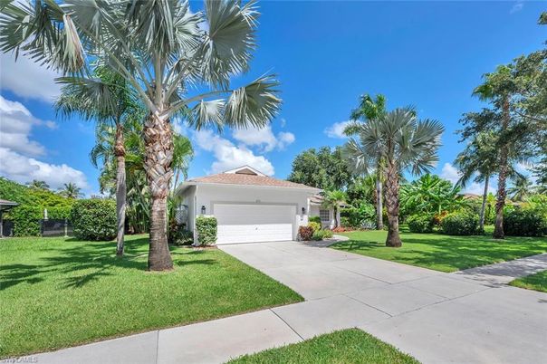 Attached, Backyard, Exterior, Facade, Ranch