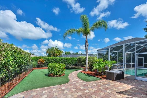 Backyard, Exterior, Hot Tub