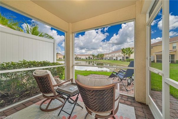 Exterior, Sun Room, Water