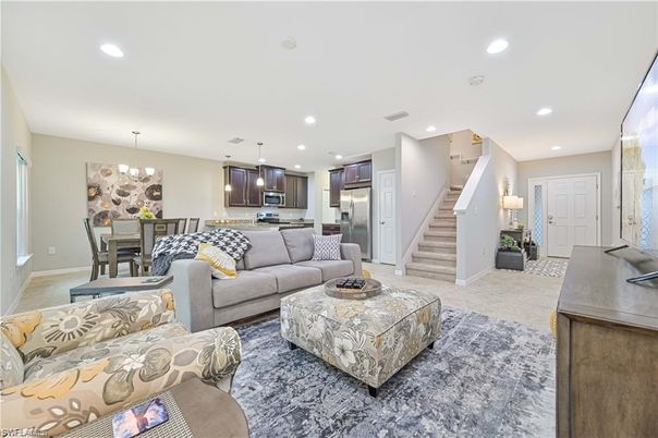 Dining room, Interior, Kitchen, Living room, Pendant Lights, Recessed Lighting, Stainless Steel Appliances