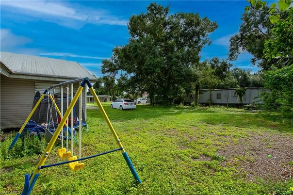 Backyard, Exterior, Playground
