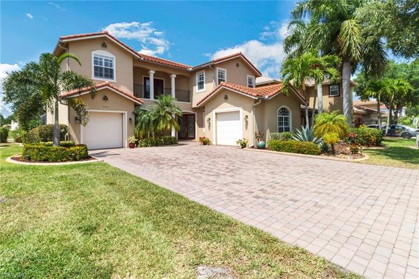 Attached, Backyard, Exterior, Facade, Mediterranean