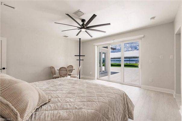 Bedroom, Interior, Water, Wood Texture Flooring