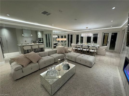 Chandelier, Dining room, Interior, Kitchen, Living room, Pendant Lights, Recessed Lighting, Wood Texture Flooring