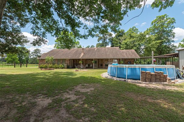 Backyard, Exterior, Pool