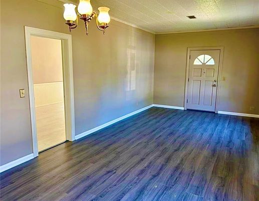 Chandelier, Empty room, Interior, Wood Texture Flooring